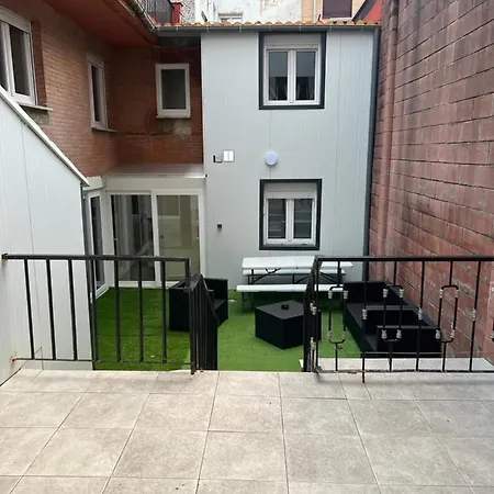 Mina House